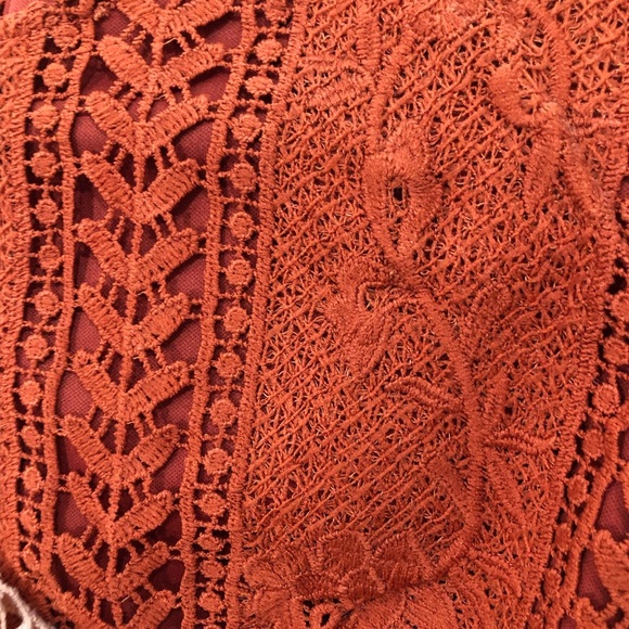 RUST TEA N ROSE MIDI DRESS - Picture 3 of 3